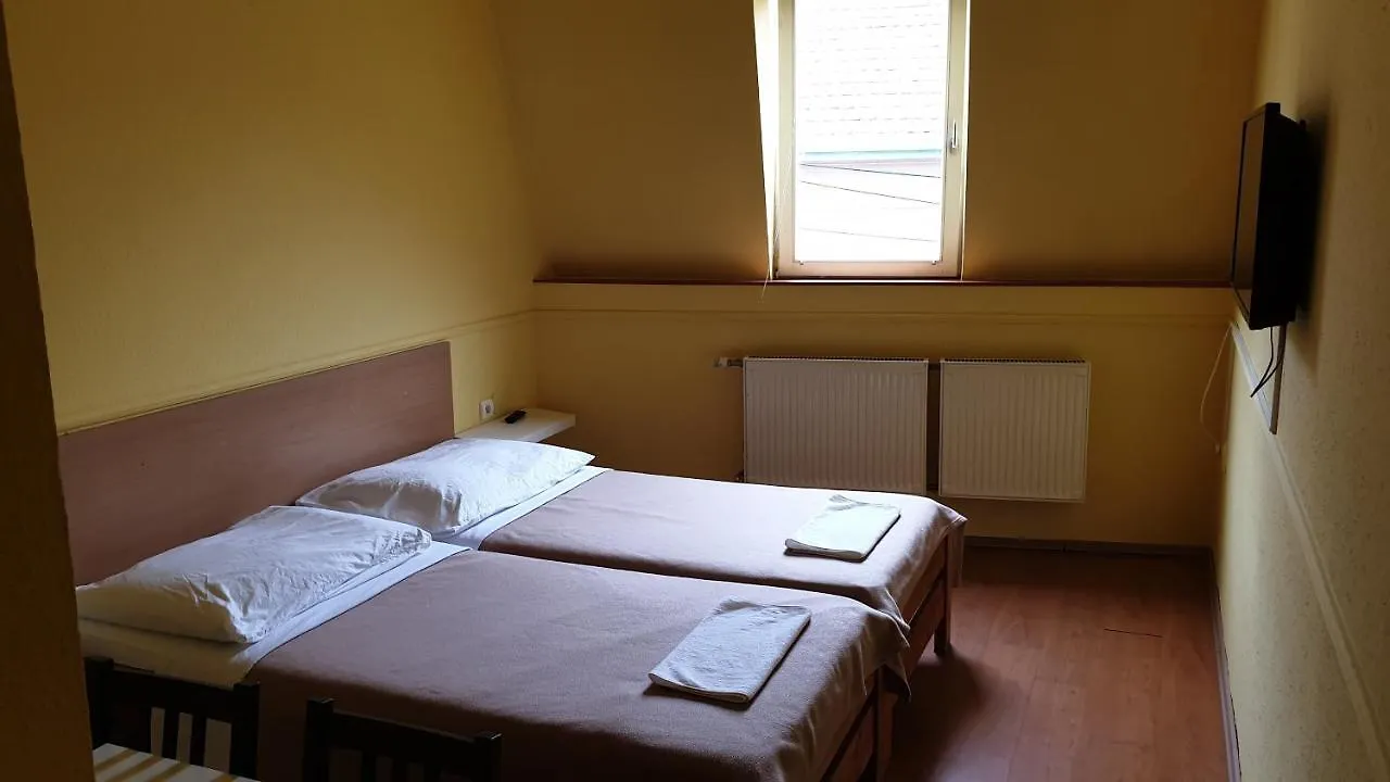 Hotel Jade Panzio à Budapest 3*,