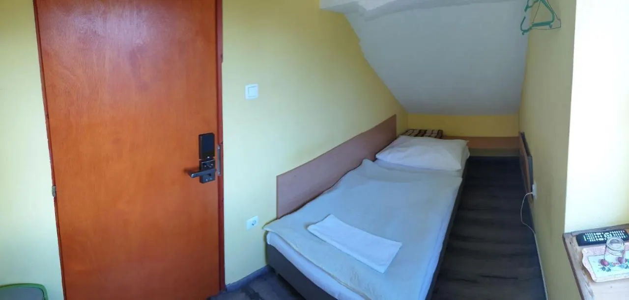 Jade Panzio Guest House Budapest Hungary