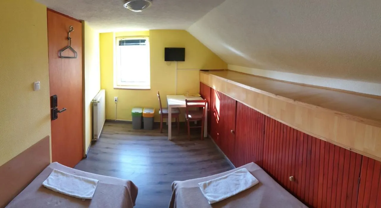 Jade Panzio Guest House Budapest